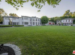 200 S Mapleton Dr, Los Angeles, CA 90024