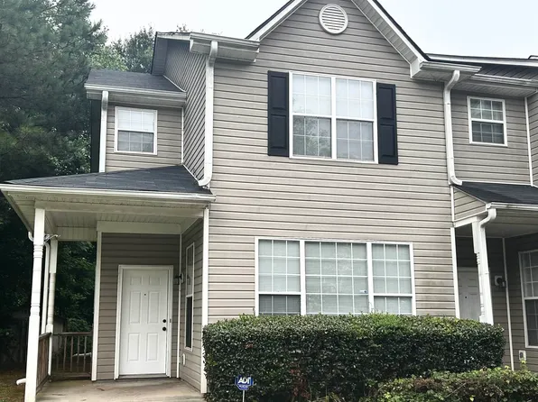 6744 Sunset Hills Blvd, Rex, GA 30273