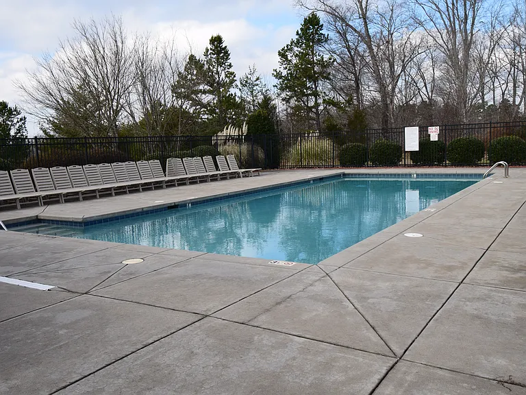 136 Penry Ln — Photo 27