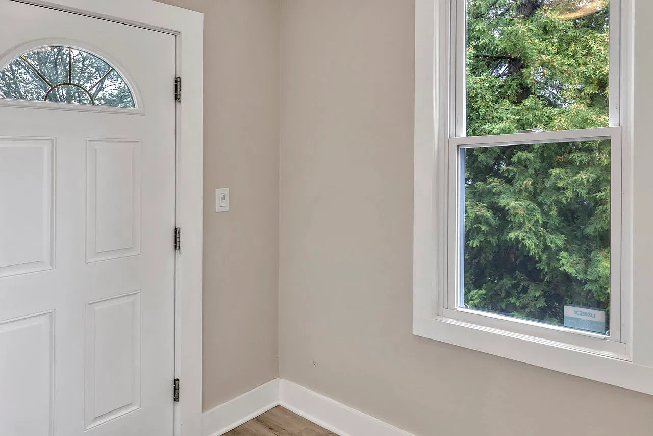 2 bed, $2,500 — Photo 3