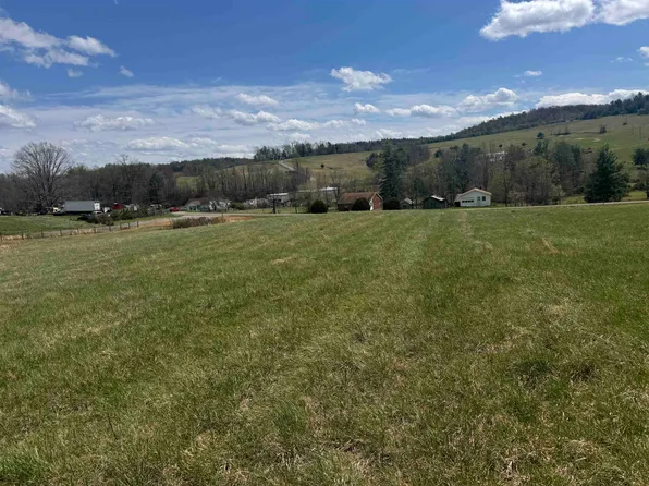Canning Factory Rd, Floyd, VA 24091