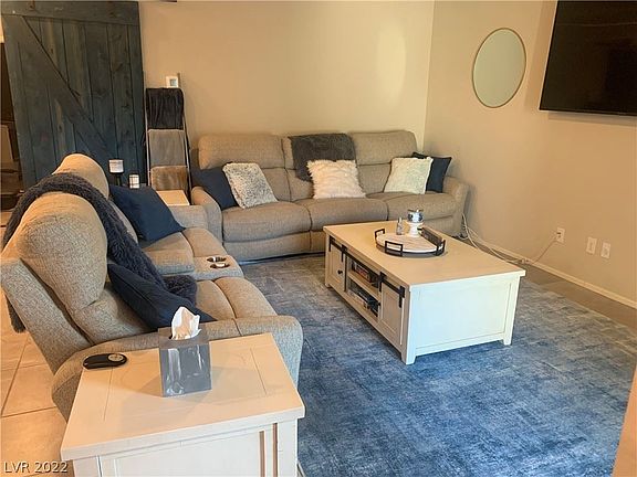 2nd image of 7444 Moonglade St