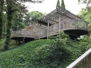 21 Castle Rd, Truro, MA 02666