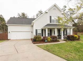 719 Coy Ct, Charlotte, NC 28216