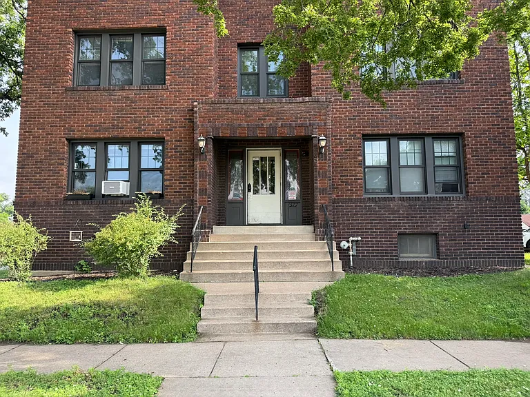 1577 Ashland Ave #3 — Photo 15