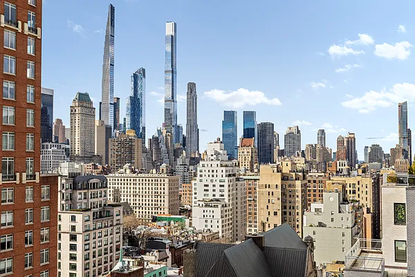 Sold by Berkshire Hathaway HomeServices New York Properties | media 14