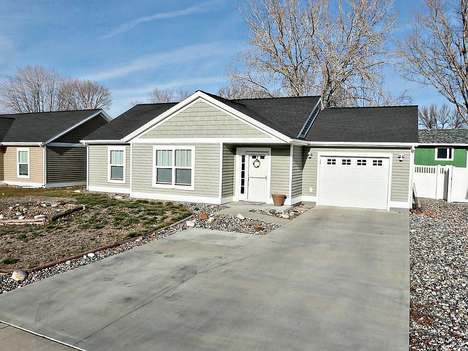 1st image of 3939 Yorkshire Ct N