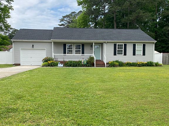 3rd image of 572 Waters Rd