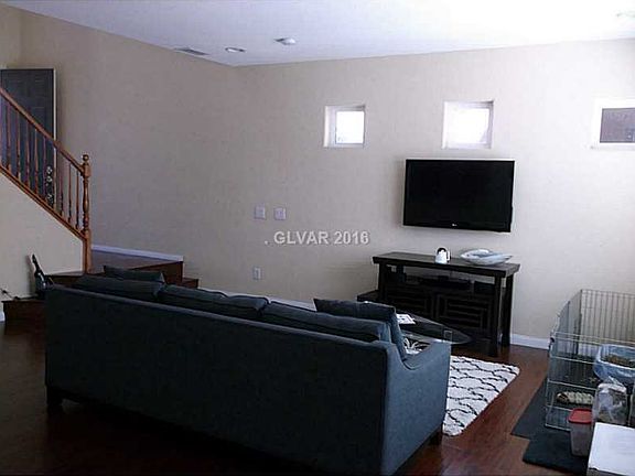 5th image of 9467 Van Halen Ln