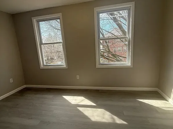 291 W Runyon St, Newark, NJ