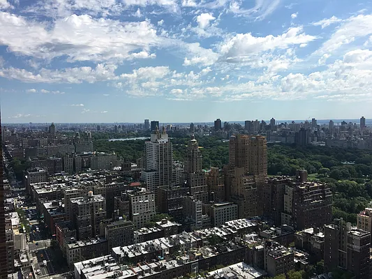 Rented by Keller Williams NYC | media 23