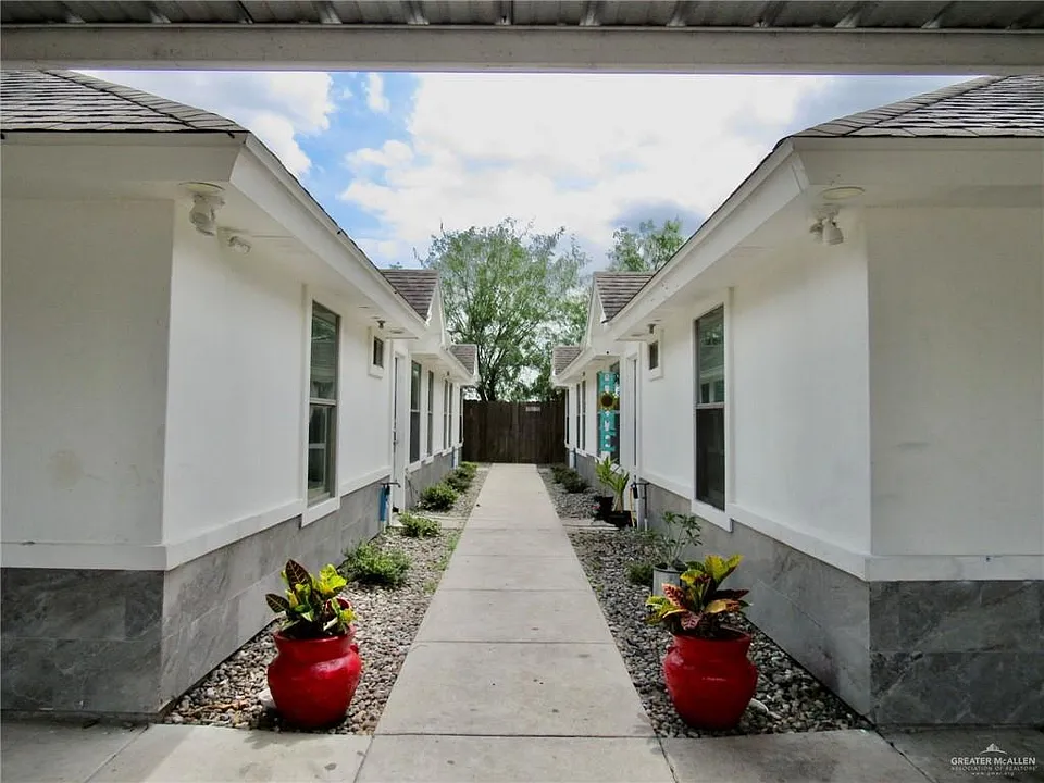 1310 W Harrison Ave #3
