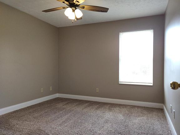 4th image of 625 N 4th St #8-625N4-8