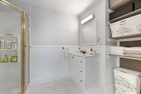 14 Central St #2 — Photo 8
