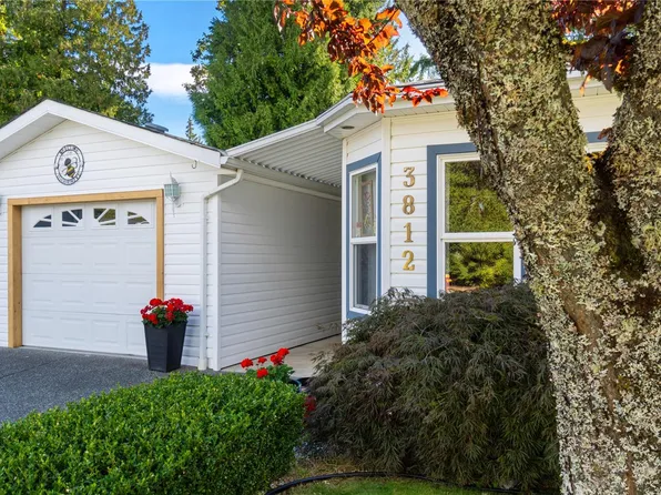 3812 King Arthur Dr, Nanaimo, BC V9T 6B9