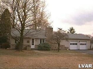 280 Hilltop Rd, Coopersburg, PA 18036
