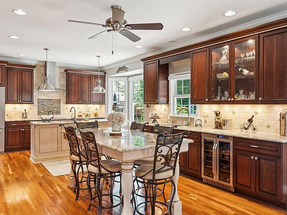 5th image of 12573 Cricket Ln