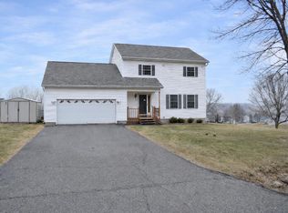 11 Steeplechase Lane, Milton, VT 05468
