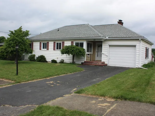 215 E Sheridan Ave, Du Bois, PA 15801