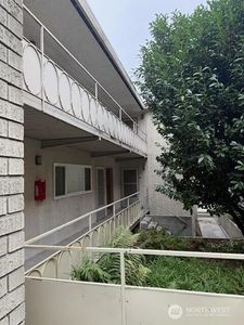 3845 34th Avenue W, Seattle, WA, 98199