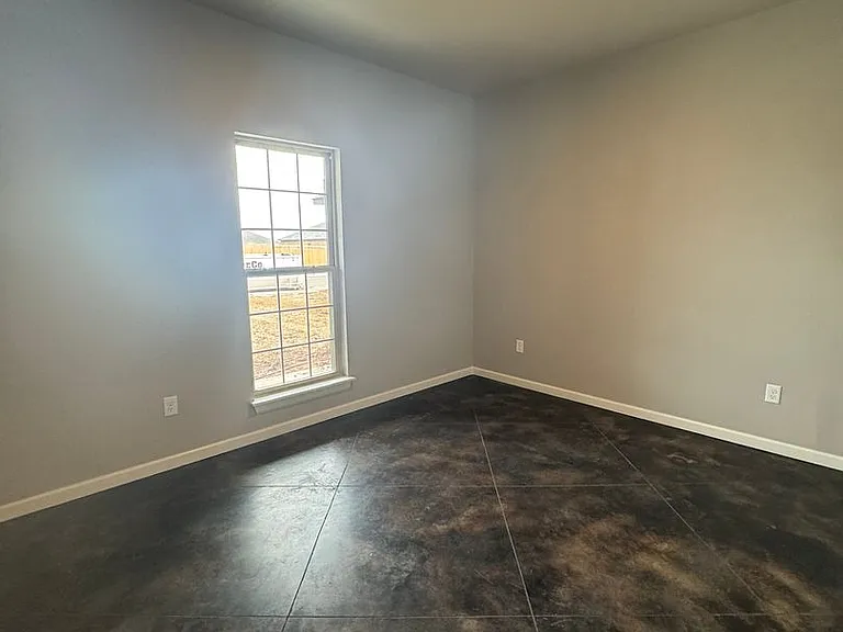 10310 Bolen St — Photo 14