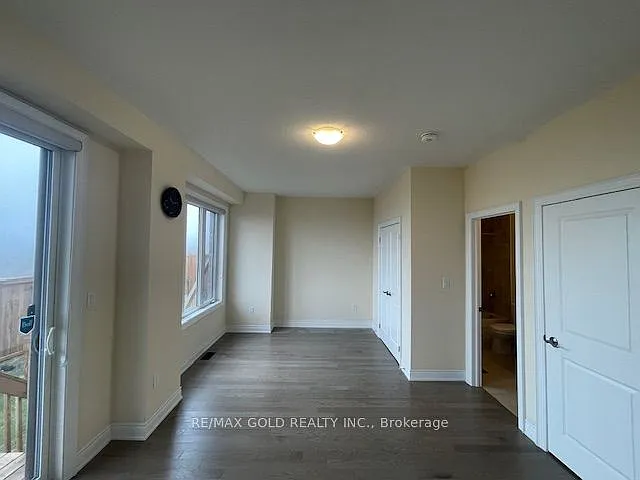 48 Andress Way #MAIN FLOOR PLUS BASE — Photo 17