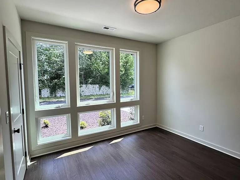 2508 Freeman Rd SW — Photo 4