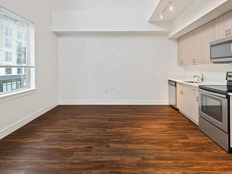 Six Oaks — Photo 25