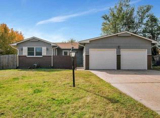 1150 S Governeour Ct, Wichita, KS 67207