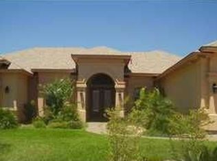 10806 Marfa Rd, Laredo, TX 78045