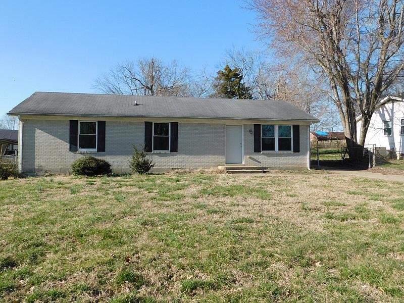 1st image of 115 King Cole Dr