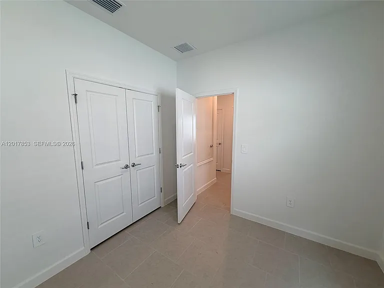 3917 Passion Vine Dr — Photo 8