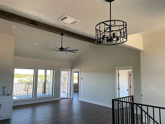 3rd image of 280 Boushka Dr