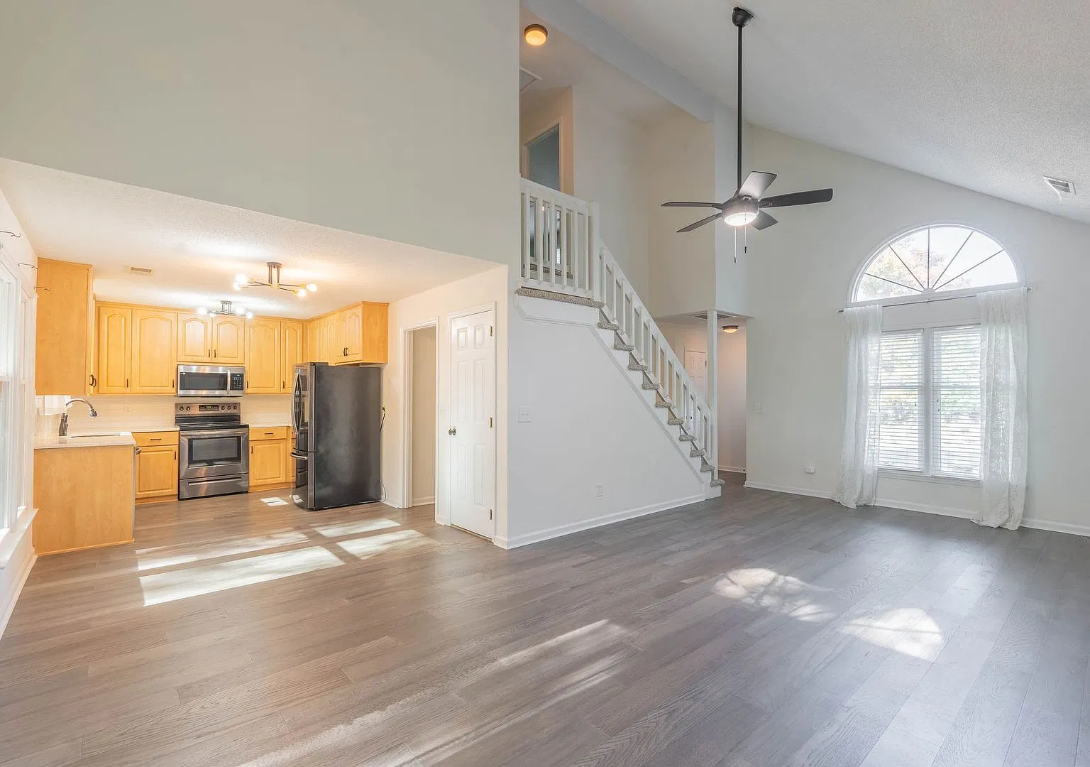 Your Tega Cay Retreat: Space, Comfort & Lake Wylie Living | 3BR/2BA, 2 story with 2 car garage — Photo 4