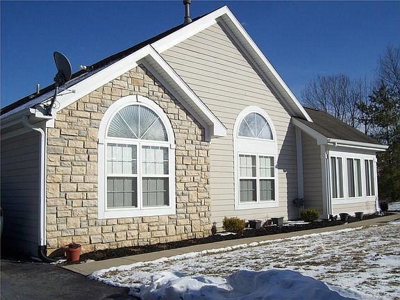 5th image of 4696 Cobblestone Dr