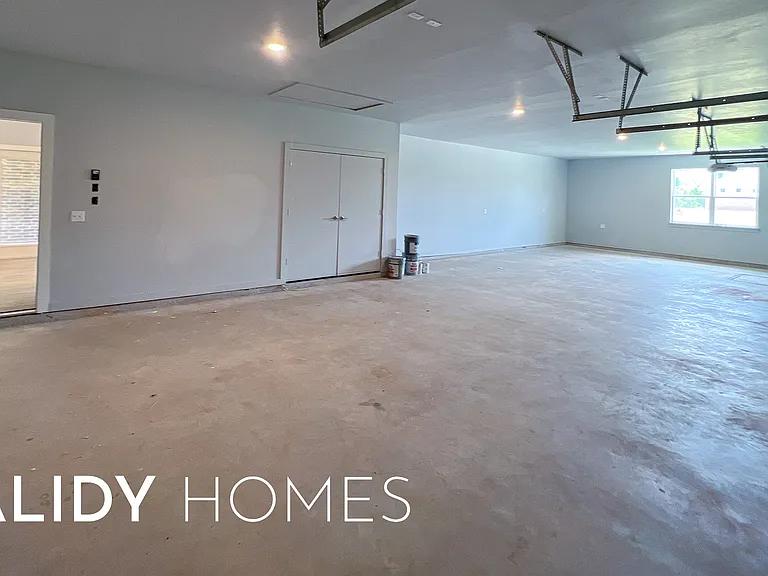 17611 Natalie Ct — Photo 34