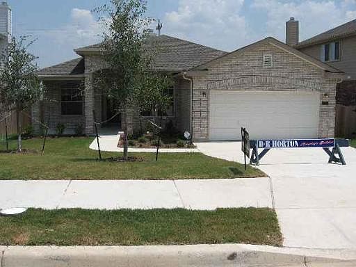 1st image of 506 CAPOT COURT