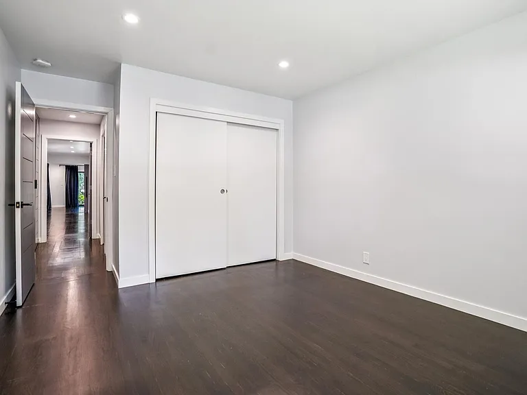 175 E Creek Dr — Photo 20