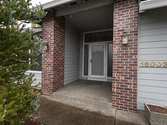 3rd image of 16003 SE 35th St