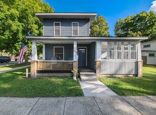 424 4th St, Allegan, MI 49010