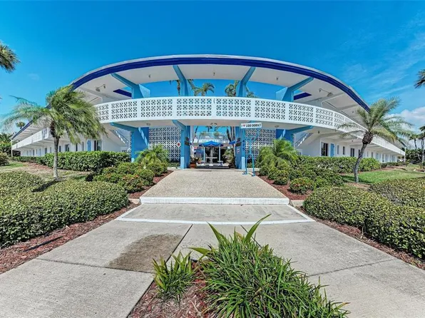 475 Benjamin Franklin Dr Ste 218, Sarasota, FL 34236