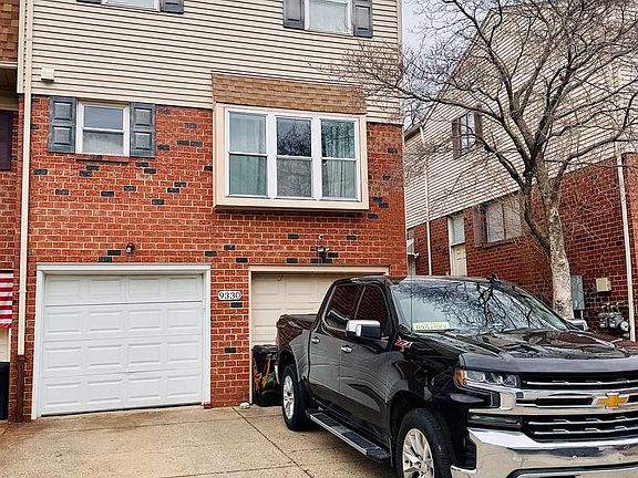 2nd image of 9330 Neil Rd #A