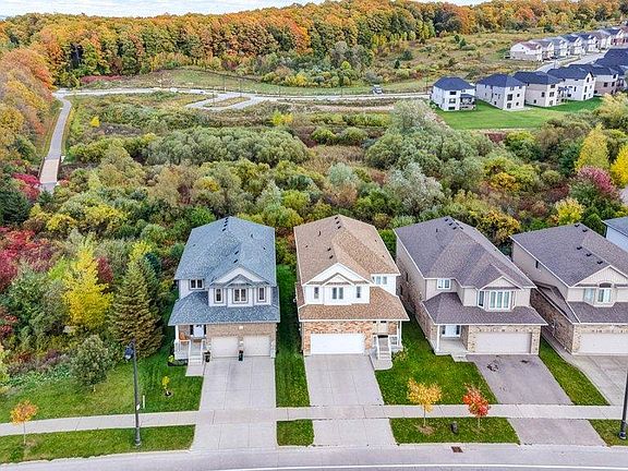 2nd image of 524 Sundew Dr