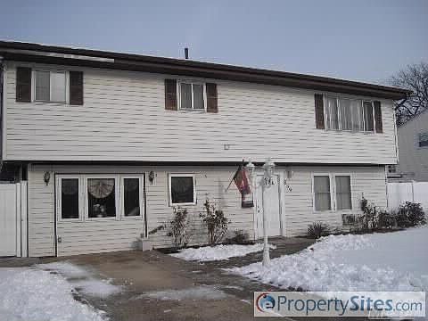 2nd image of 839 N Broome Ave