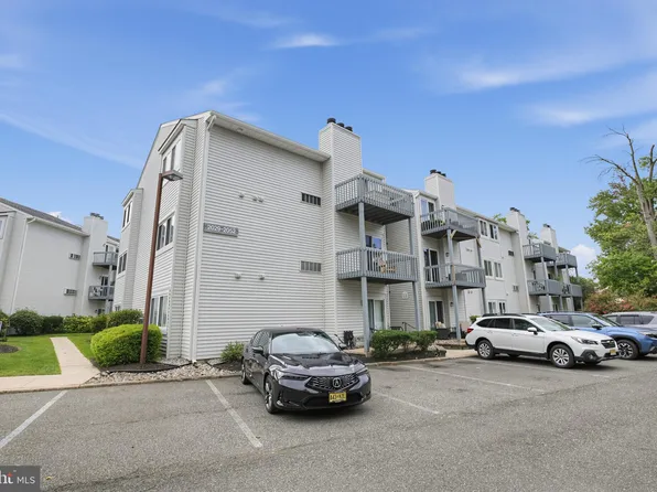2034 Lucas Ln, Voorhees, NJ 08043
