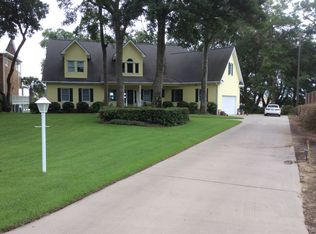 1776 Twisted Oak Ln SW, Ocean Isle Beach, NC 28469