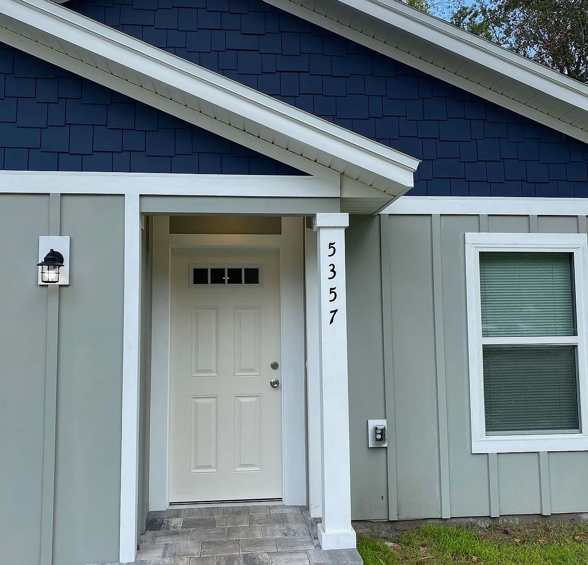 3 bed, 1300 sqft, $1,800 — Photo 2