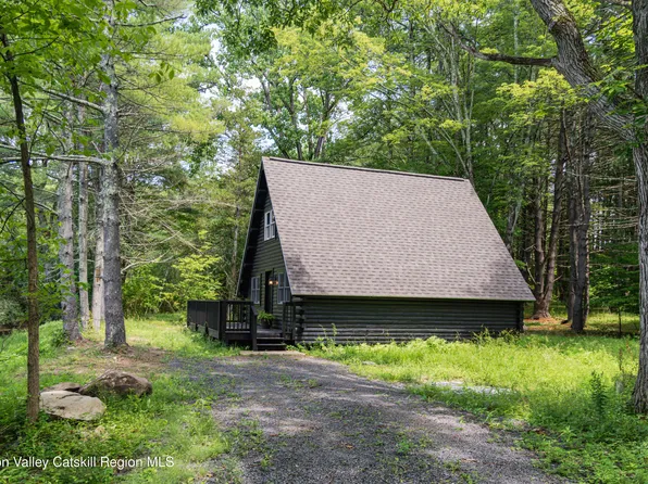 226 Circle Drive, Freehold, NY 12431