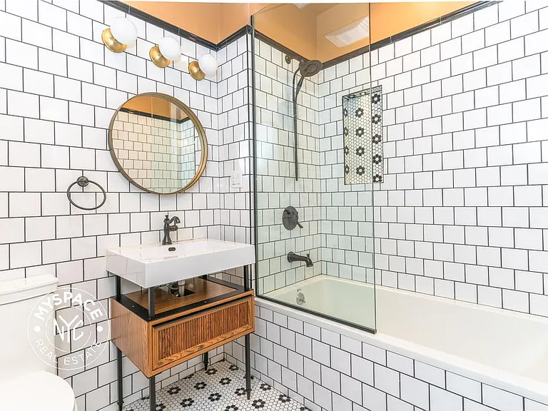 187 Kent Ave #906 — Photo 12