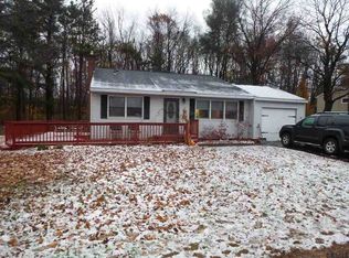 37 Bridle Path, Albany, NY 12205